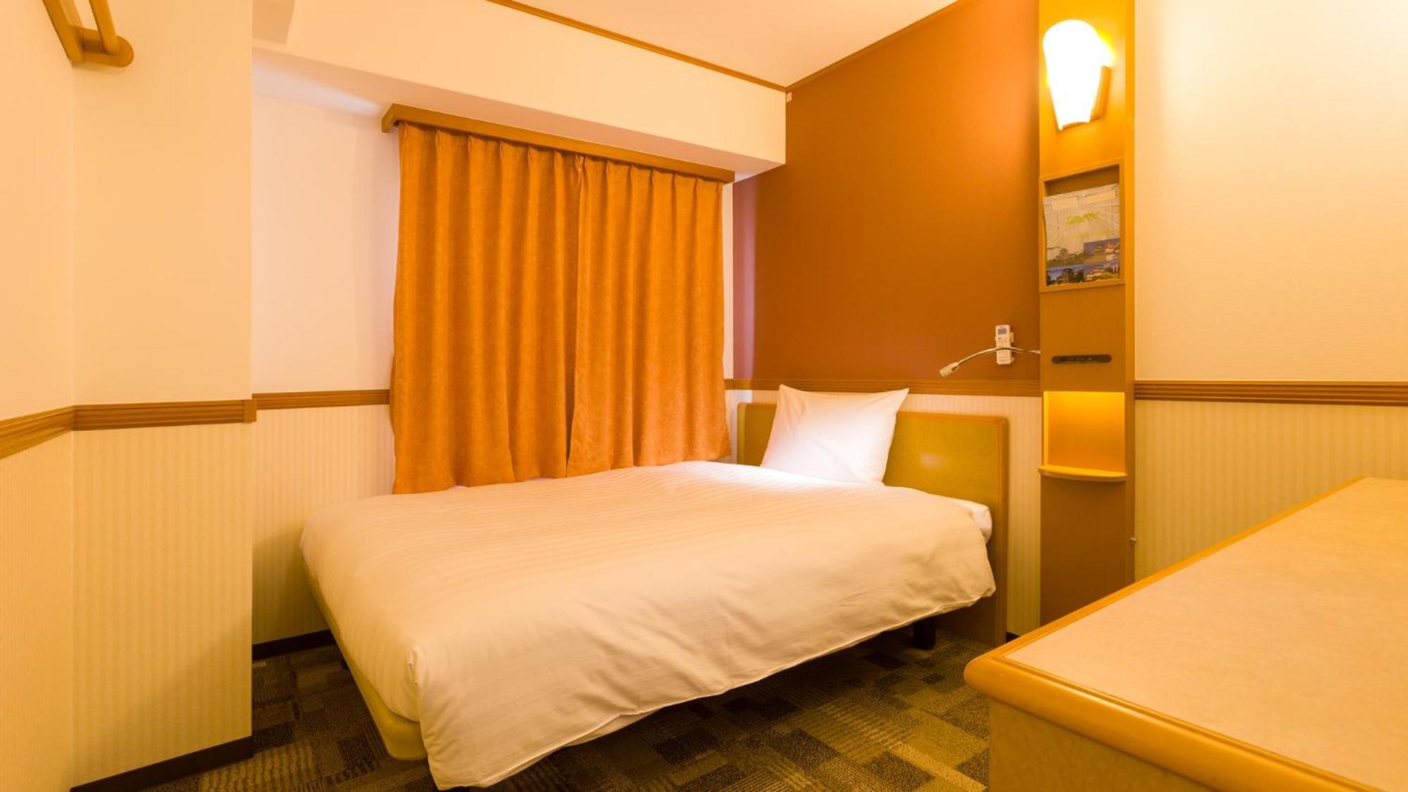 Toyoko Inn Toyohashi Eki Higashi Guchi Zimmer foto